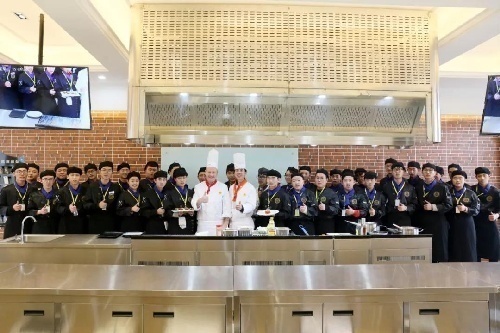 �ɶ��|��i��WУ�Ŀ��������